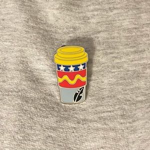 Disney Coffee Cup Mystery Pin - Dumbo